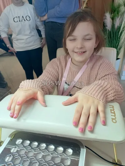 Galeria „Wyjście do Studia Urody GlamLook w Dobrej” — zdjęcie 22.