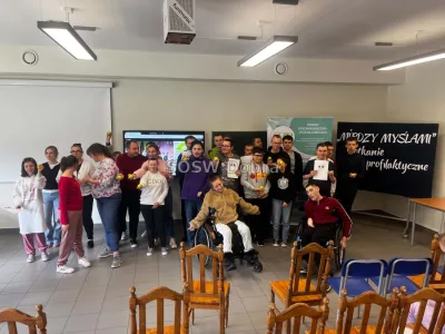 Galeria „Między myślami” — zdjęcie 1.