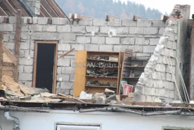 Fotograficzna kronika rozbudowy Specjalnego Ośrodka Szkolno-Wychowawczego w Dobrej w latach 2014–2018 – od rozbiórki starej części, przez kolejne etapy budowy, po gotowe sale i pracownie — zdjęcie 5.