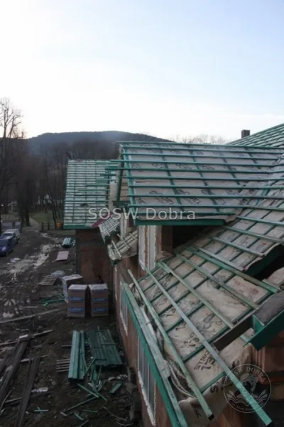 Fotograficzna kronika rozbudowy Specjalnego Ośrodka Szkolno-Wychowawczego w Dobrej w latach 2014–2018 – od rozbiórki starej części, przez kolejne etapy budowy, po gotowe sale i pracownie — zdjęcie 23.