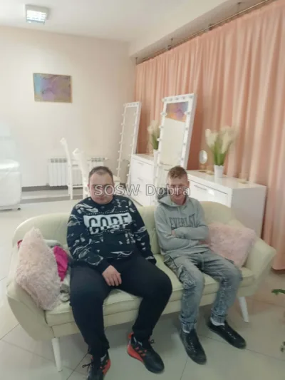 Galeria „Wyjście do Studia Urody GlamLook w Dobrej” — zdjęcie 32.