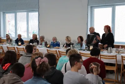 Galeria „Spotkanie z seniorami” — zdjęcie 18.