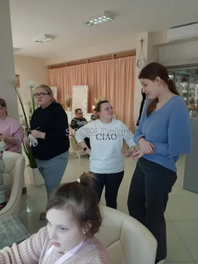 Galeria „Wyjście do Studia Urody GlamLook w Dobrej” — zdjęcie 20.